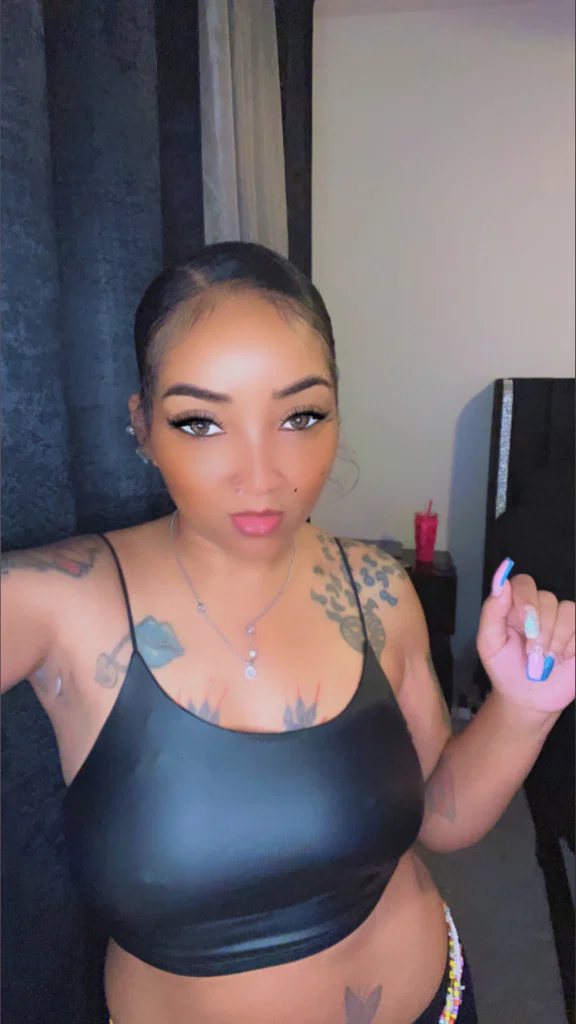 Britt Monae 👑👑's avatar