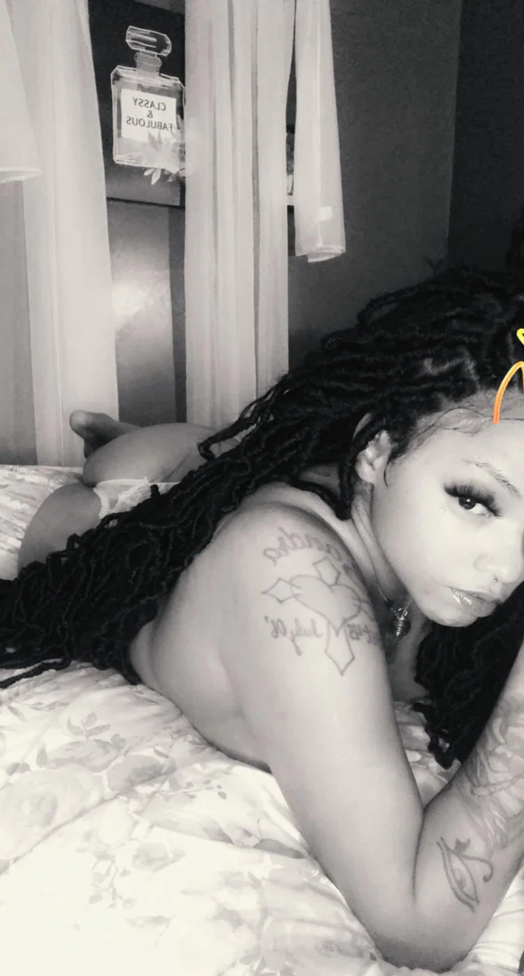 NAOMI GOOD profile banner