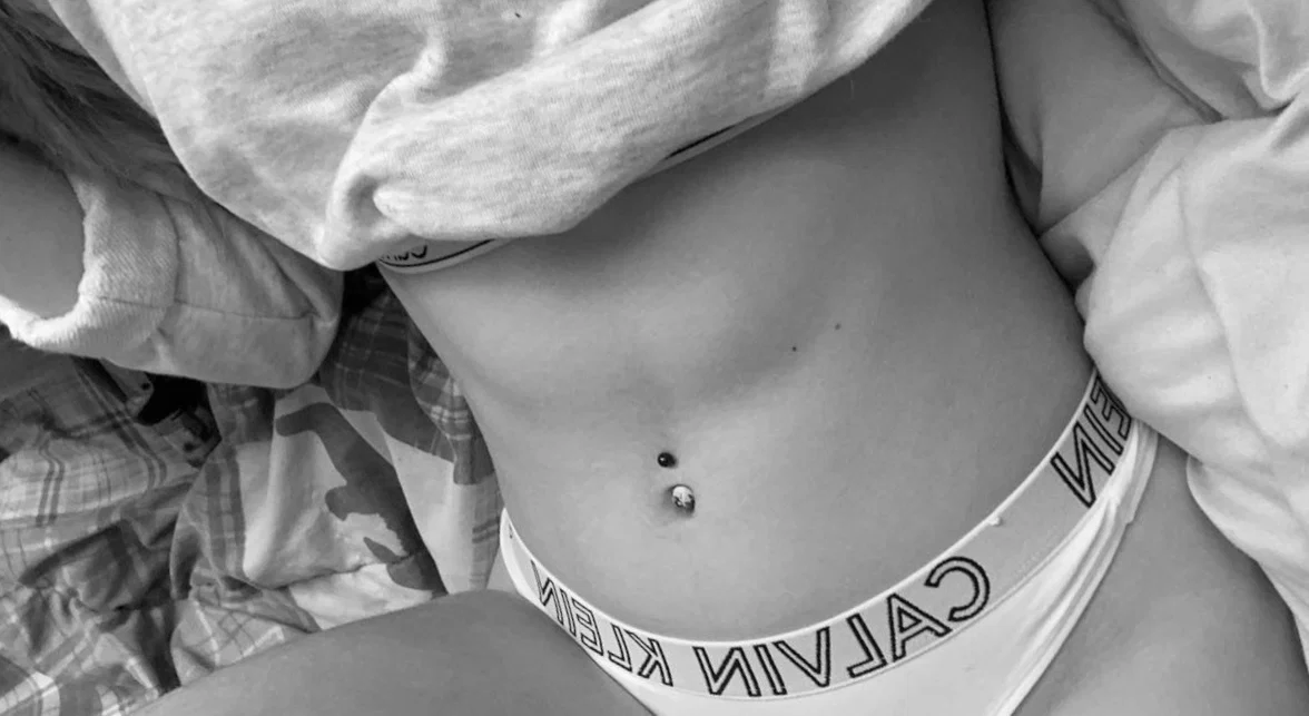 The girl with the ass tattoo profile banner