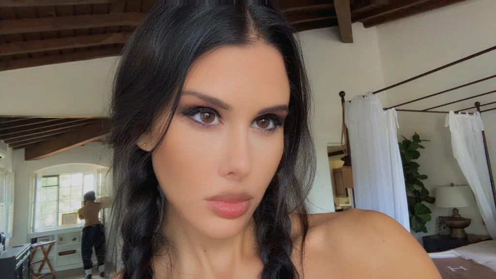 Brittany Furlan Lee's avatar