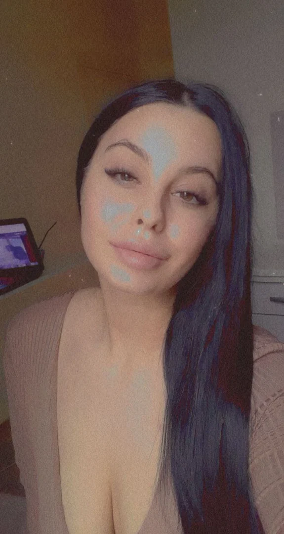 ChristyAv profile banner