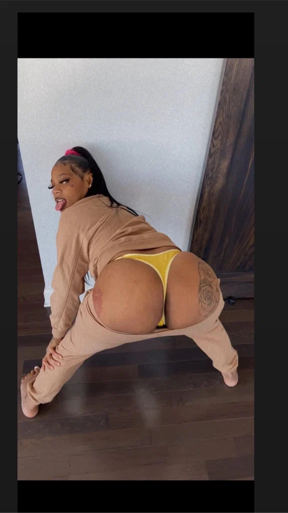 Britany bratt's avatar