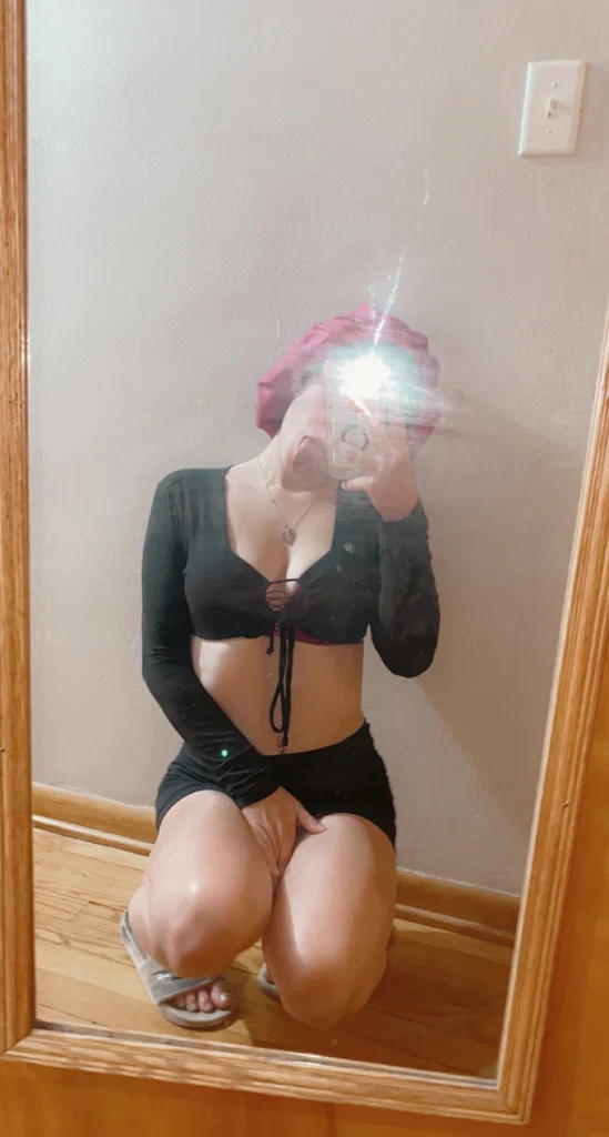 Bad brat🌹😽's avatar