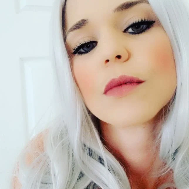 Anita aka Mrs_behave's avatar