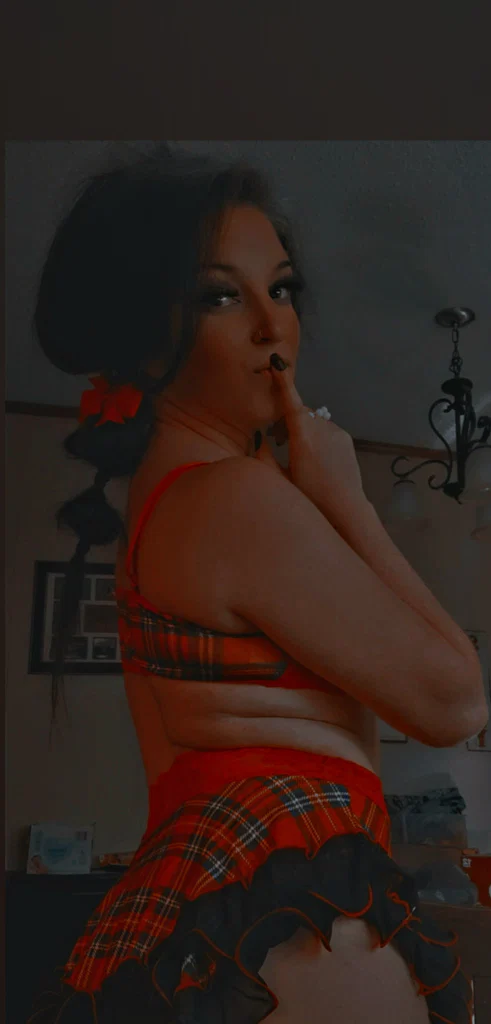 😇🥰😈 LilysDesires 🍑💦🍆