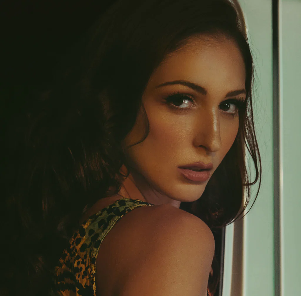 Carlotta Champagne's avatar