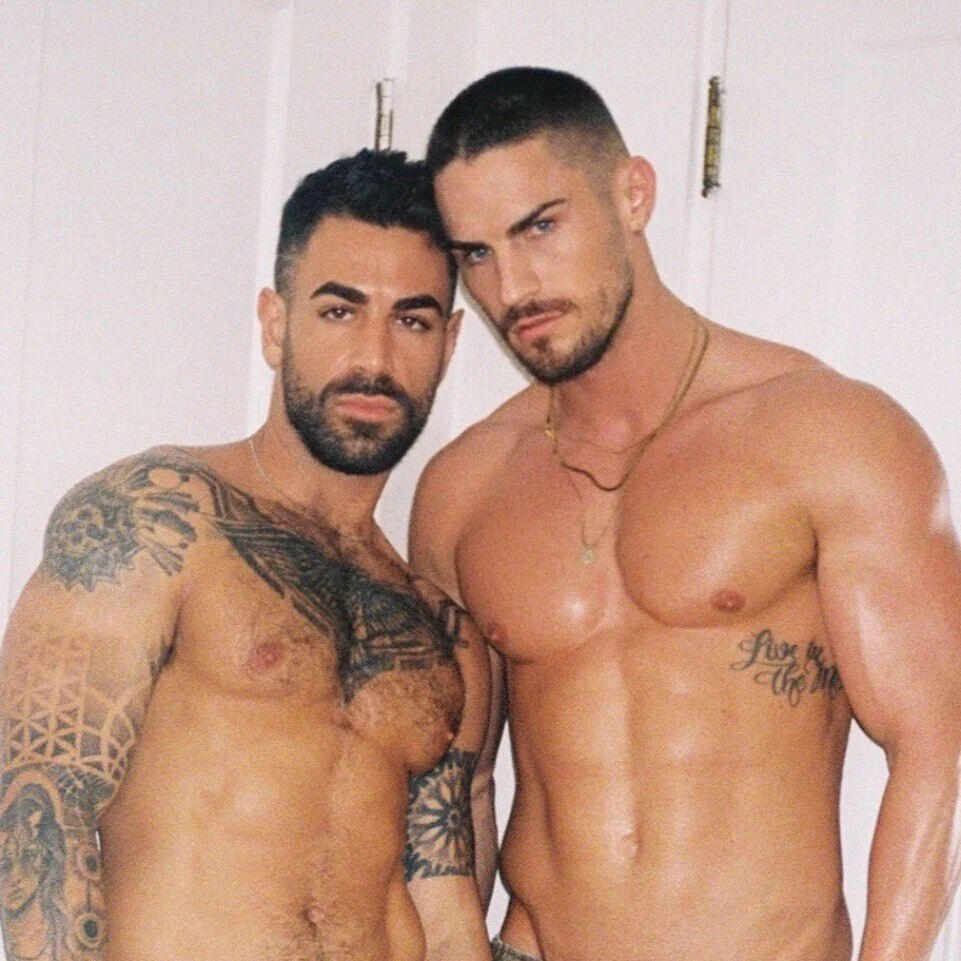Leo and Max's avatar