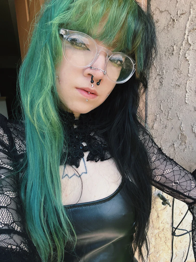 Josephine Mikael's avatar