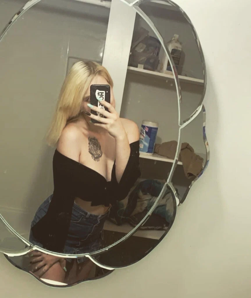 natalie hay's avatar