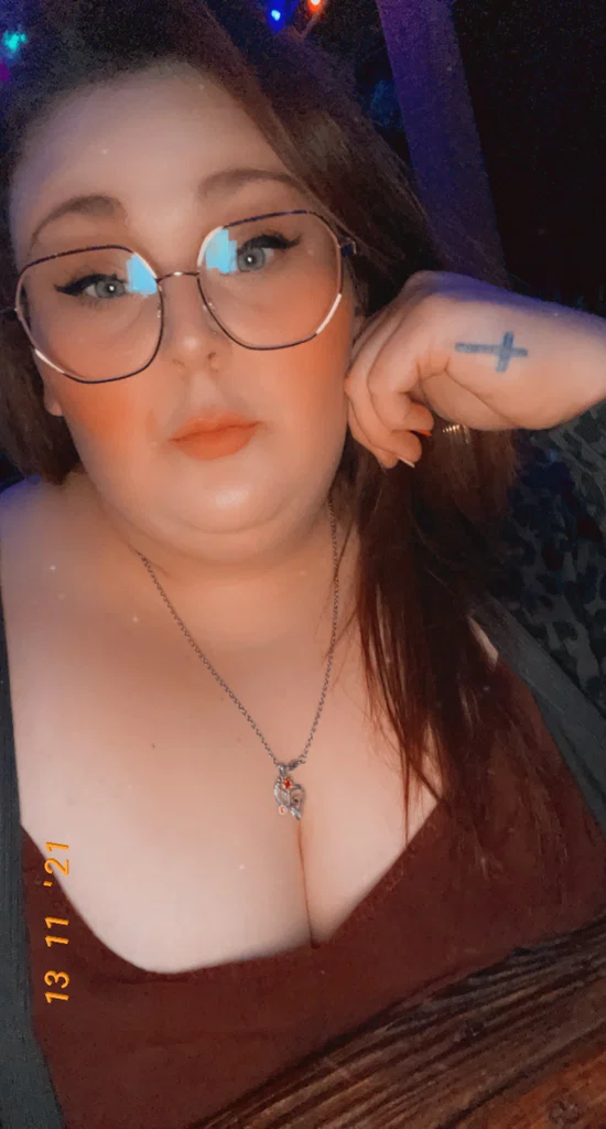 Alli Vaughn's avatar