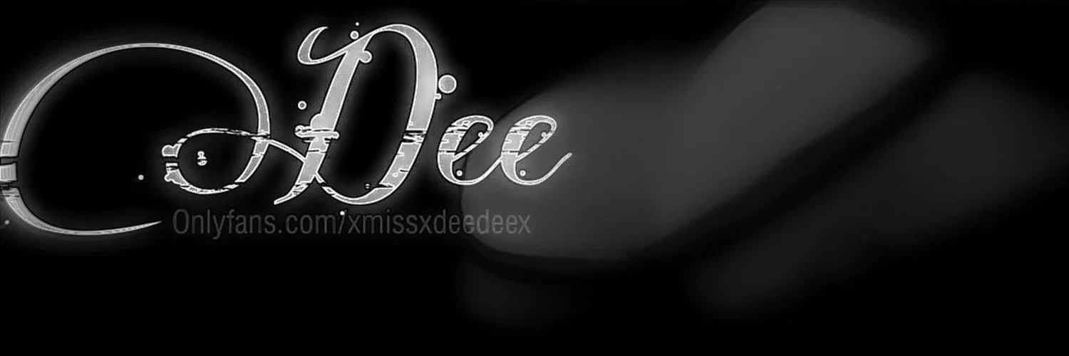 Dee π profile banner