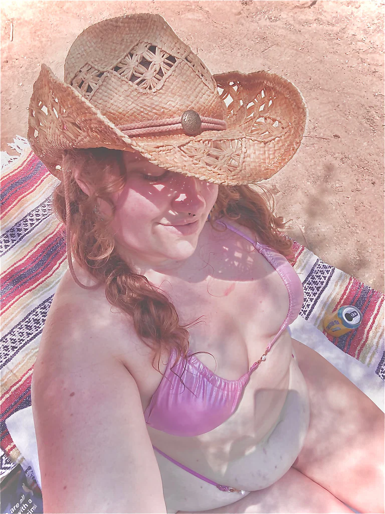 Liv_To_Know's avatar