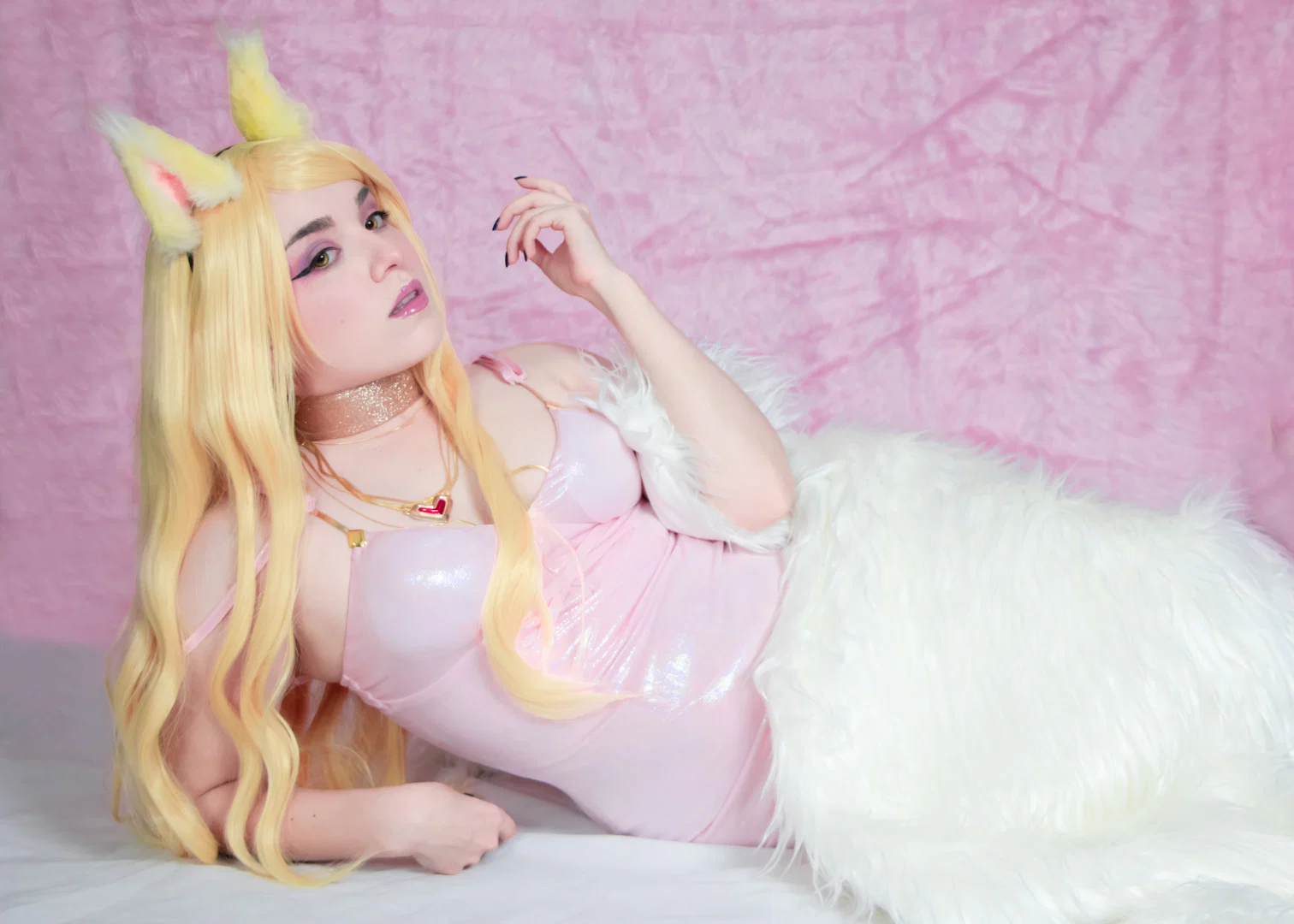 Lux Organa profile banner