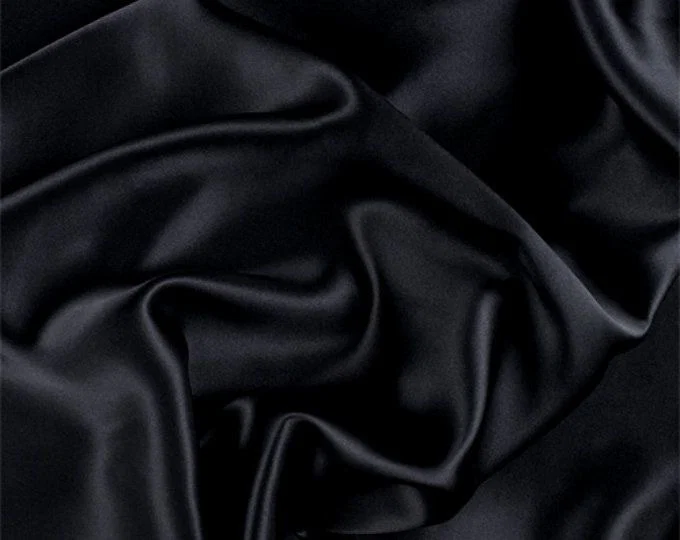 Holly Sins profile banner