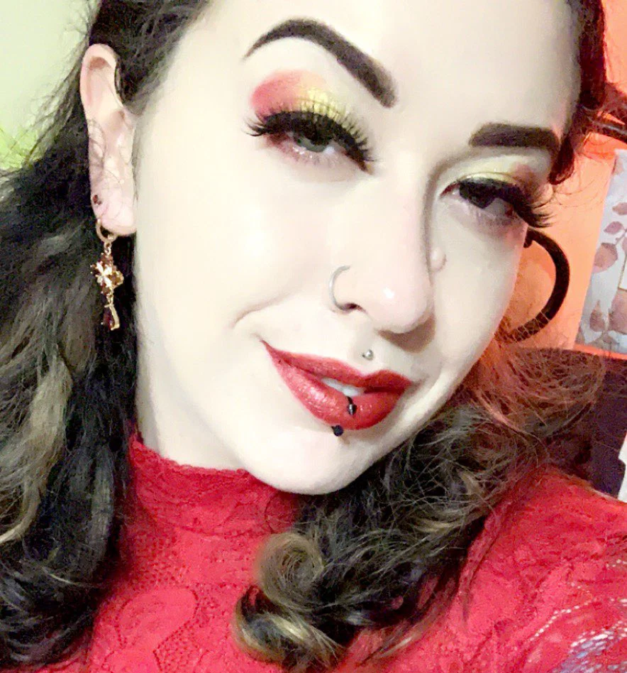 💜 Your Fave Goth Bitch 💜