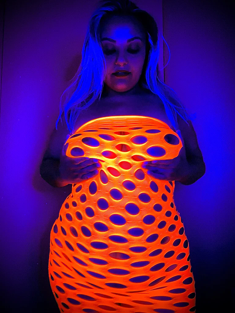 Amara Vita's avatar