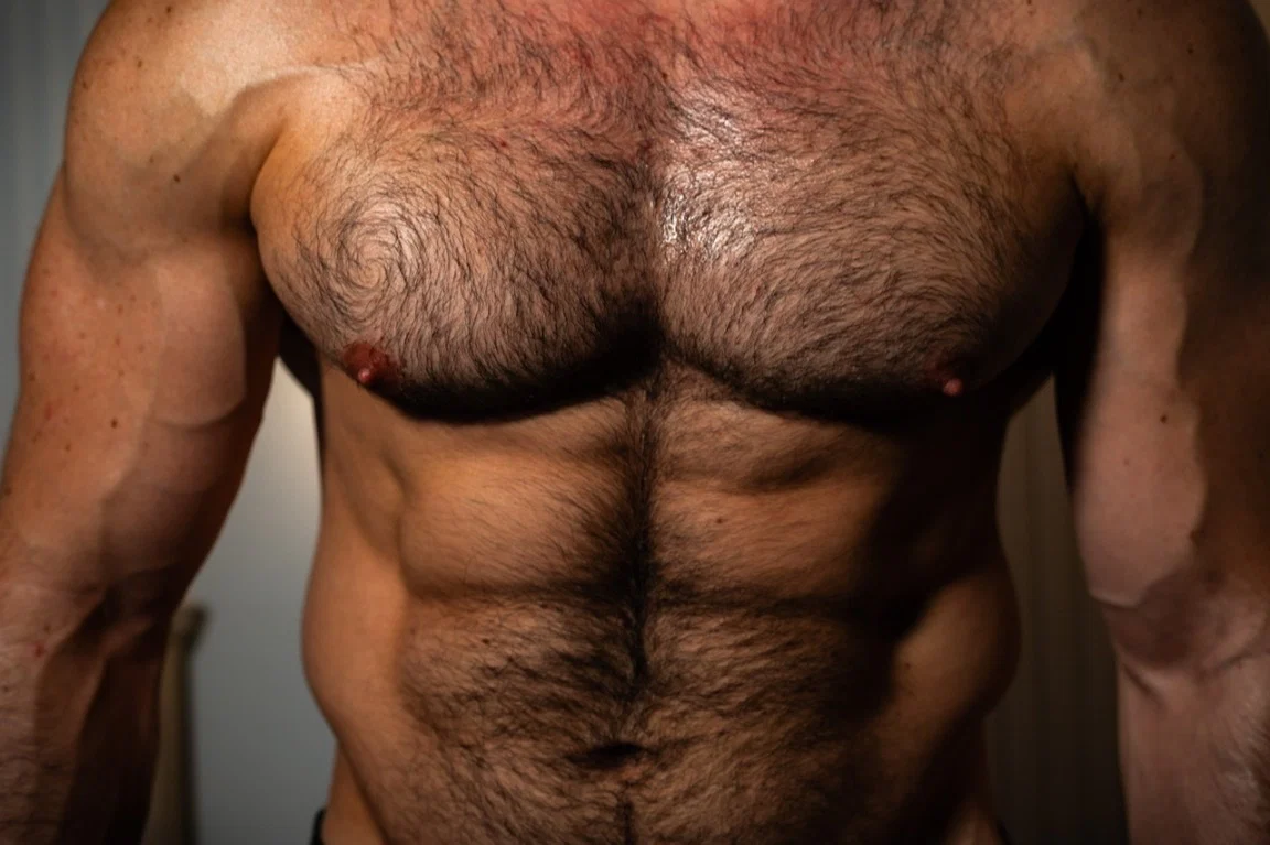 Sexy fit bear 🐻🍆🍑 profile banner