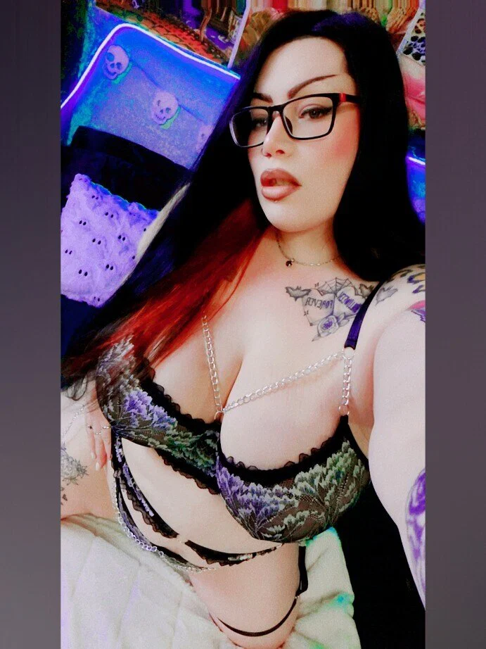 Miss monster