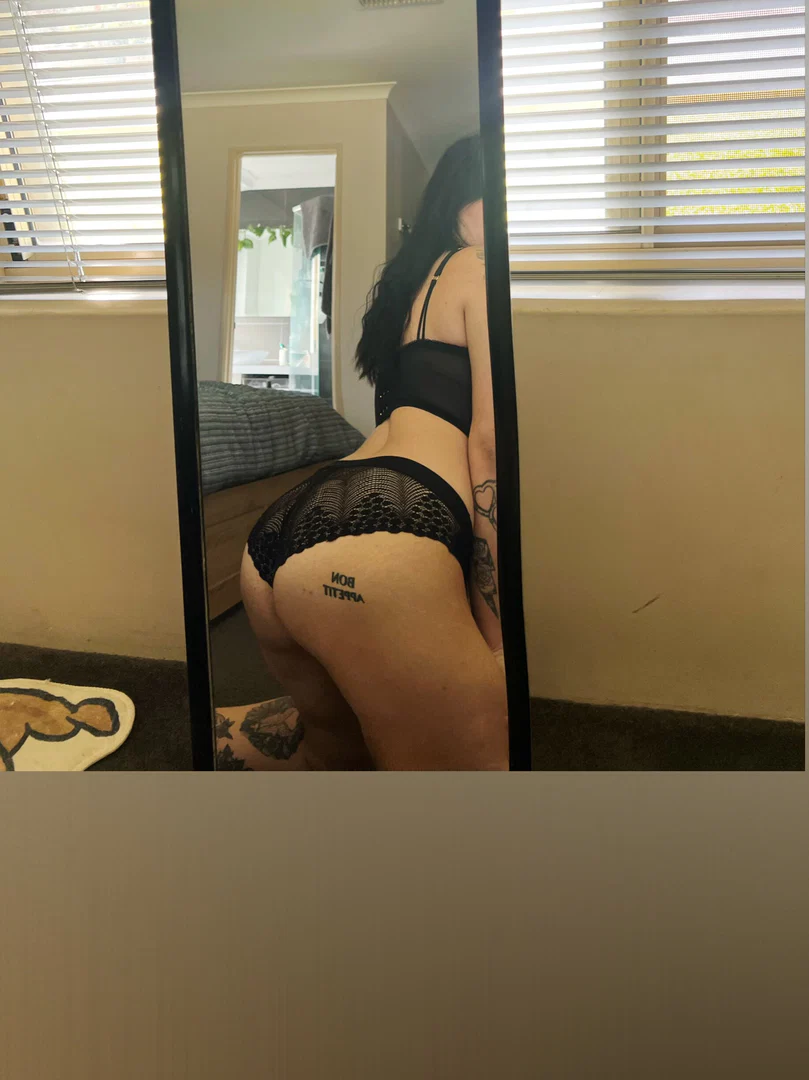 Tay profile banner