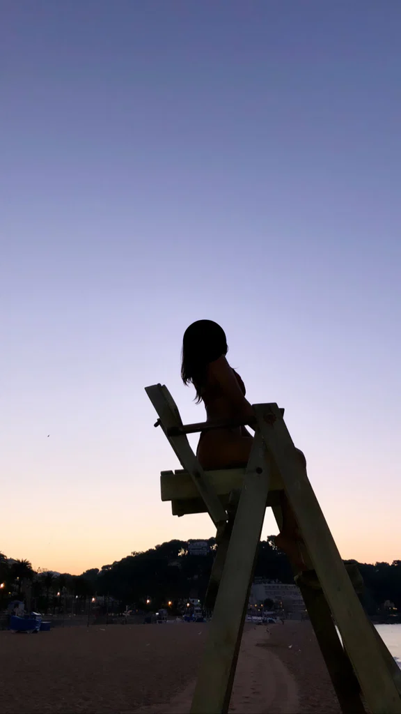 Ashley Moore's avatar