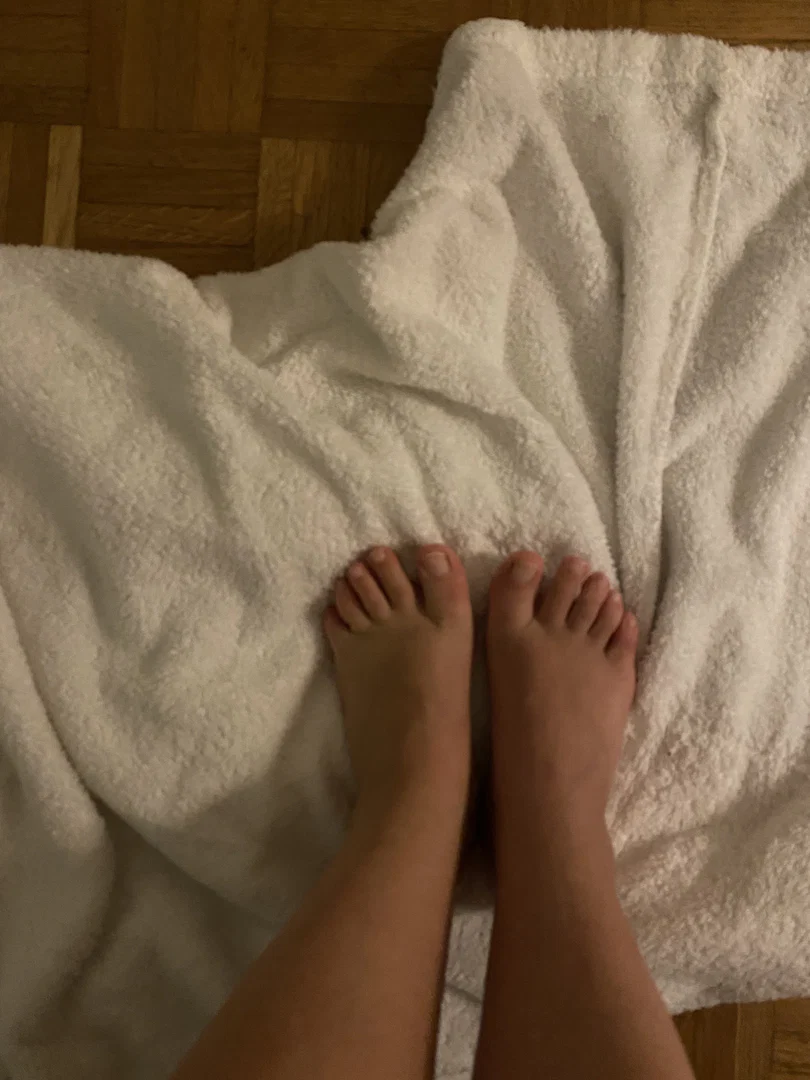 tiny_feet95 profile banner