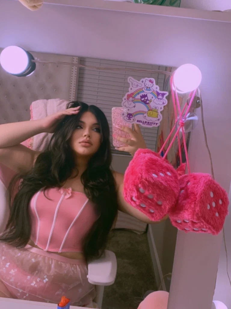 𝓚𝓲𝓴𝓲✨