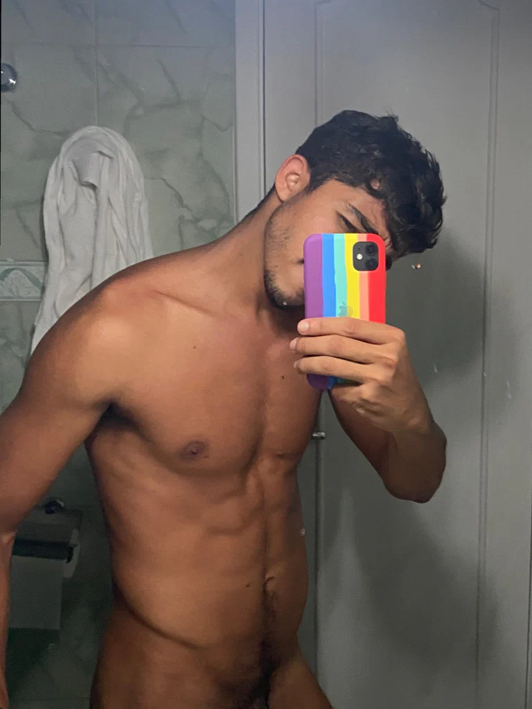 Dotado Gyn's avatar