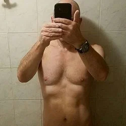 nakedtrekker