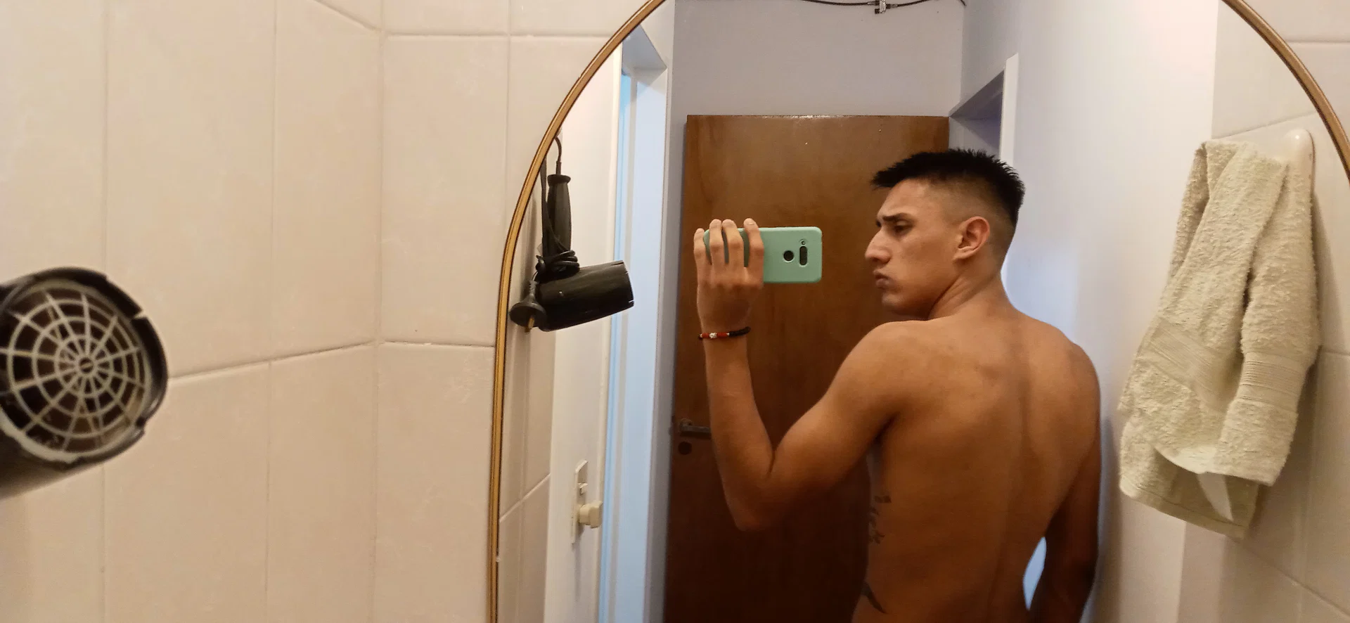 Malandro π profile banner