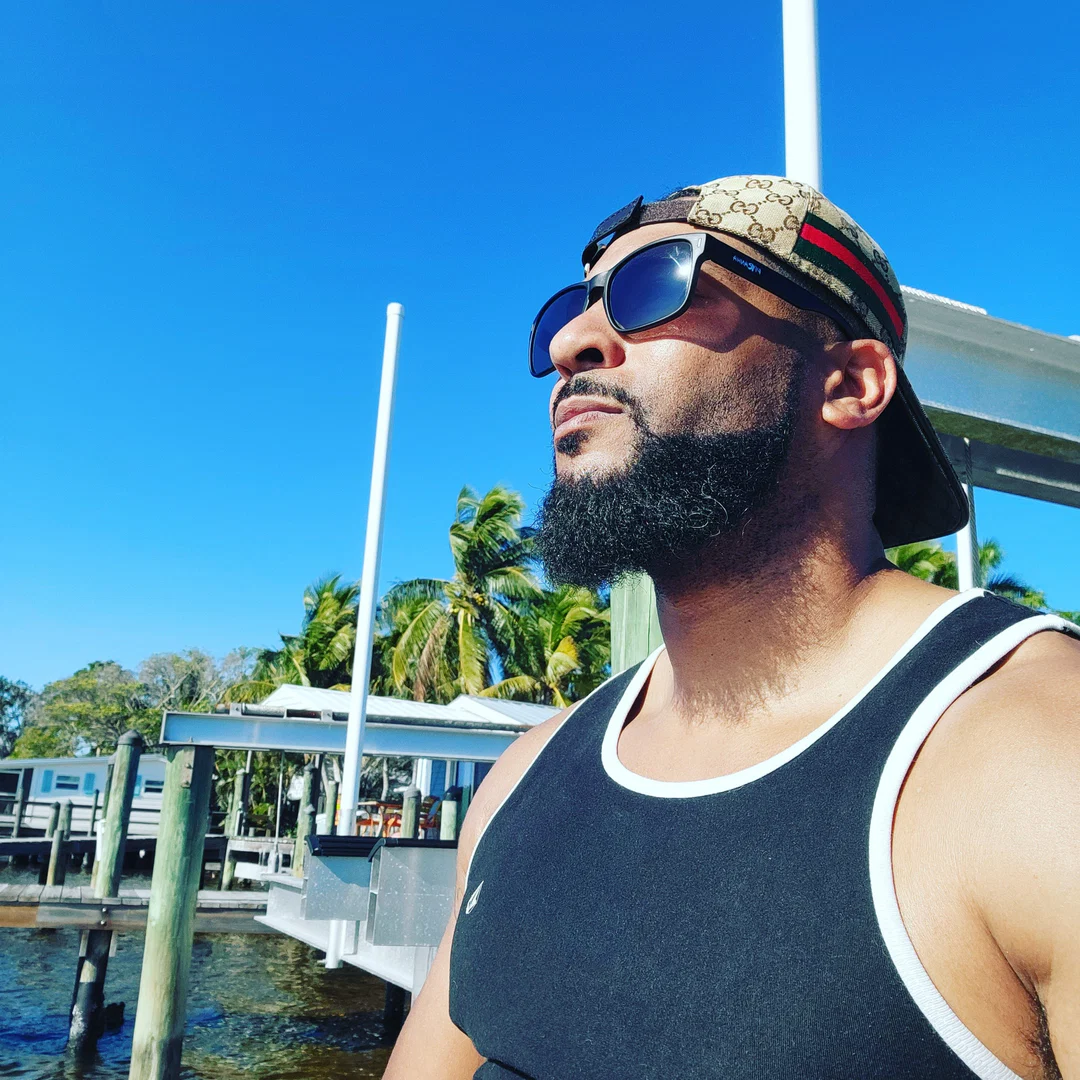 MIKE EXOTICA profile banner