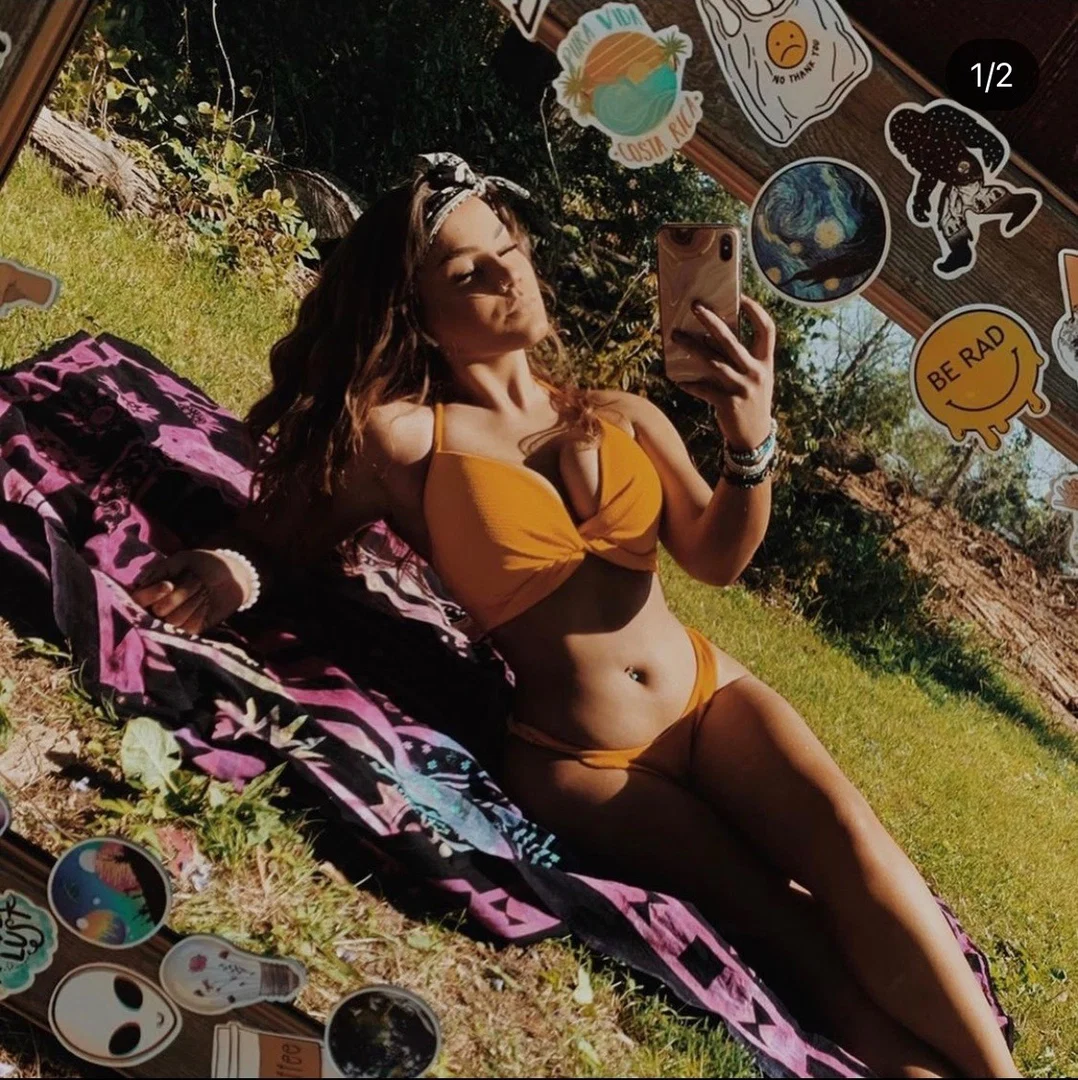 Taylor Hacker profile banner