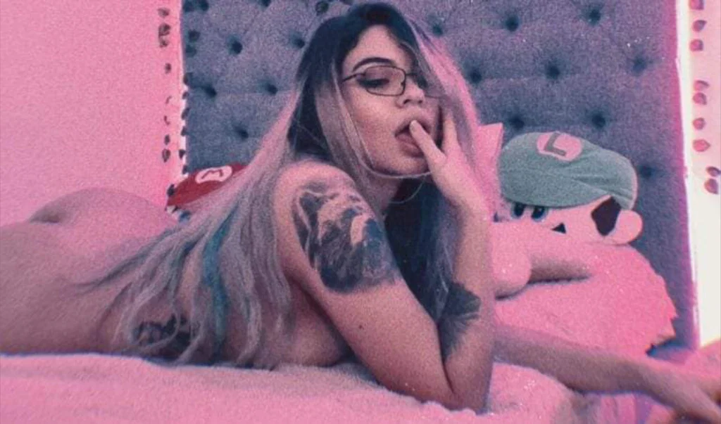Meloodyy18's avatar