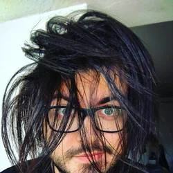 alex atanasiu's avatar