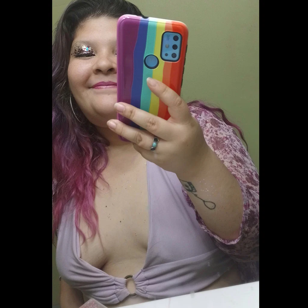 Curvy Girl's avatar