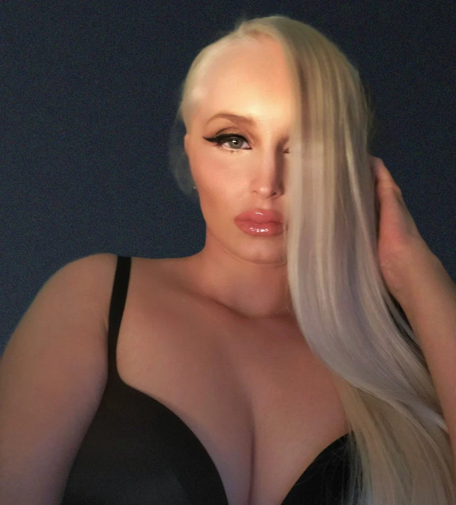 Mara fetish doll's avatar