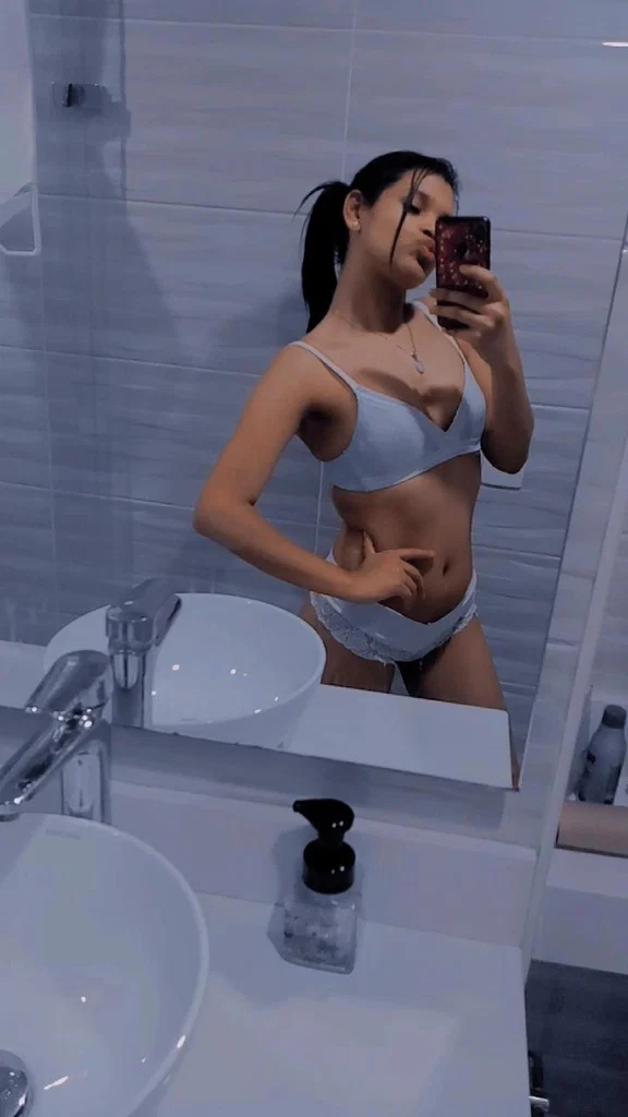 Alex Mami's avatar