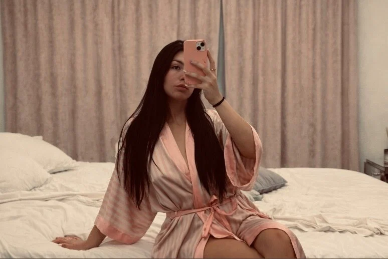 Amy🥰 profile banner