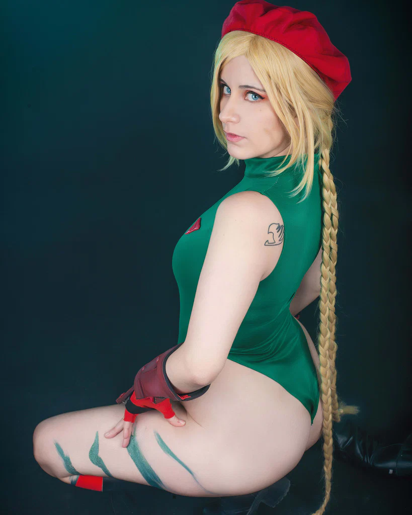 Nakuru Cosplay
