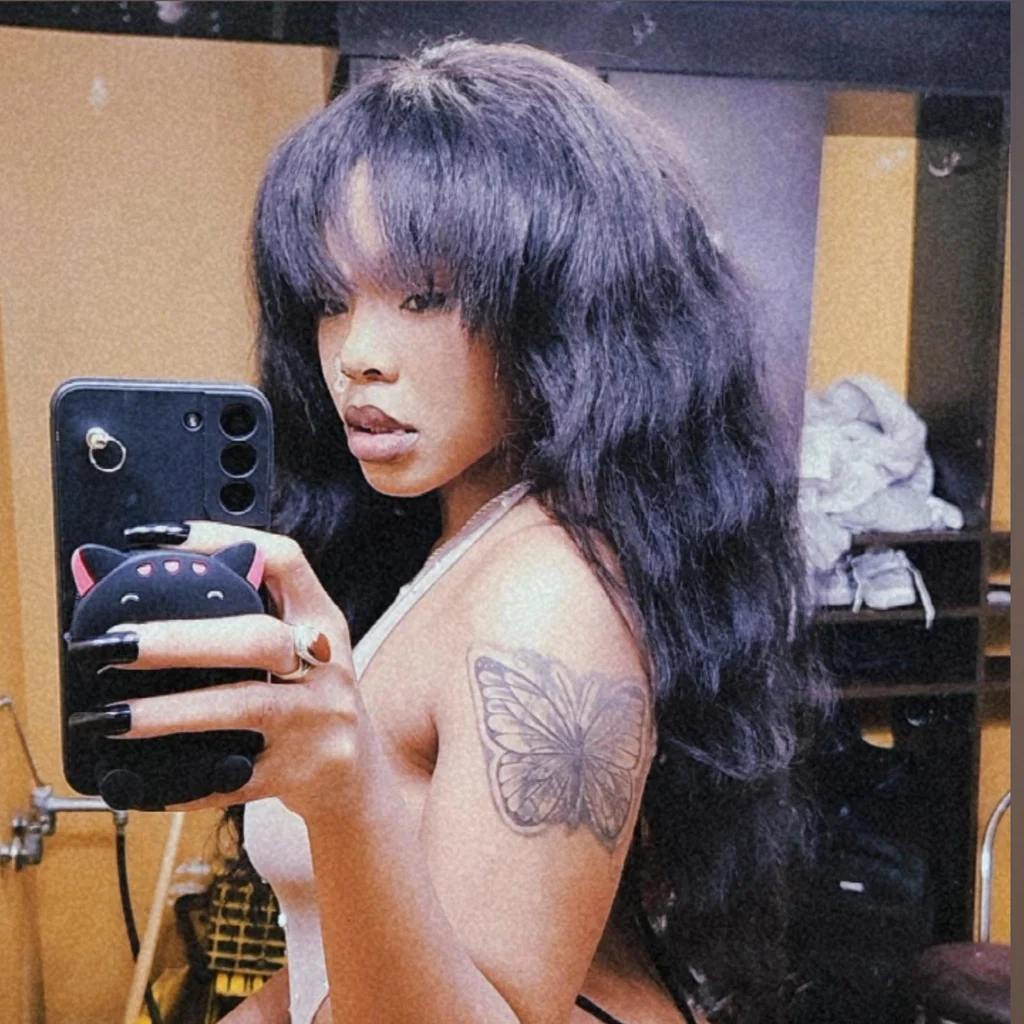 LolaBunnii's avatar