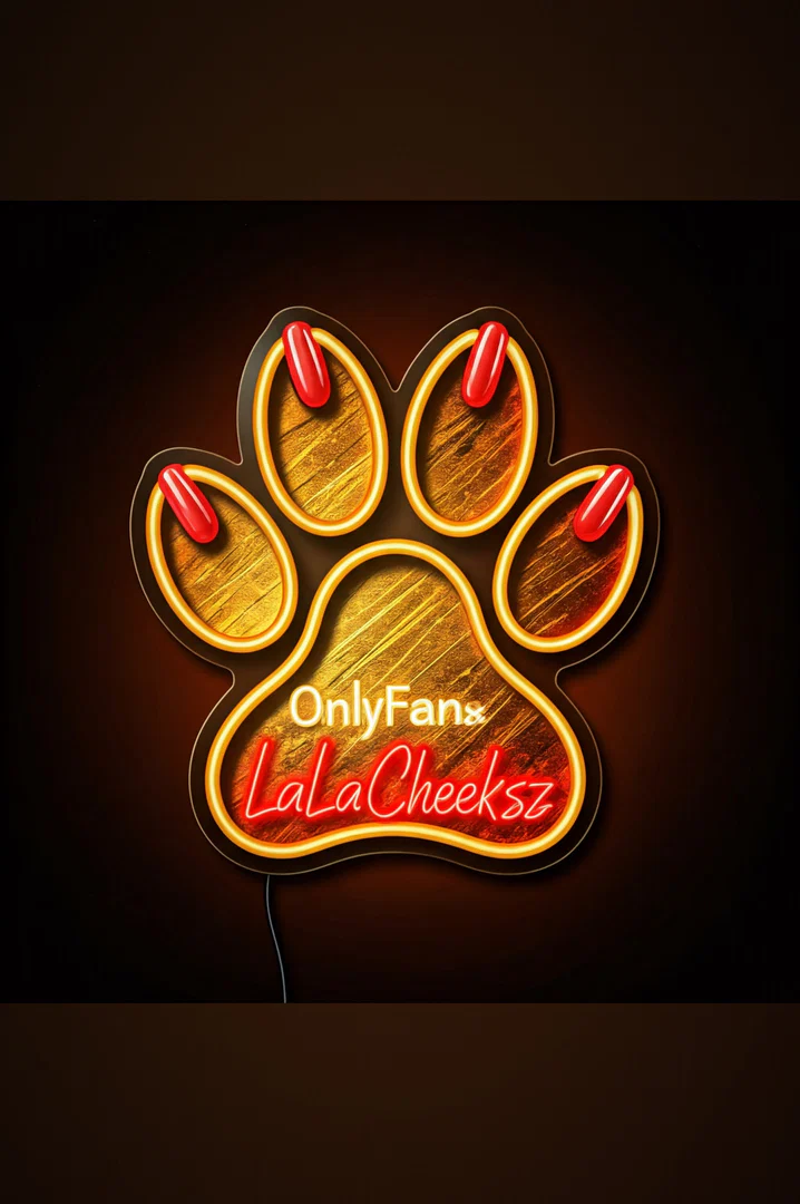 Lalacheeksz profile banner