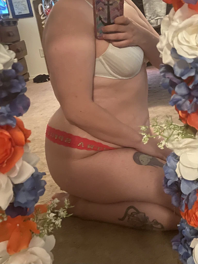 Alexis Marie's avatar