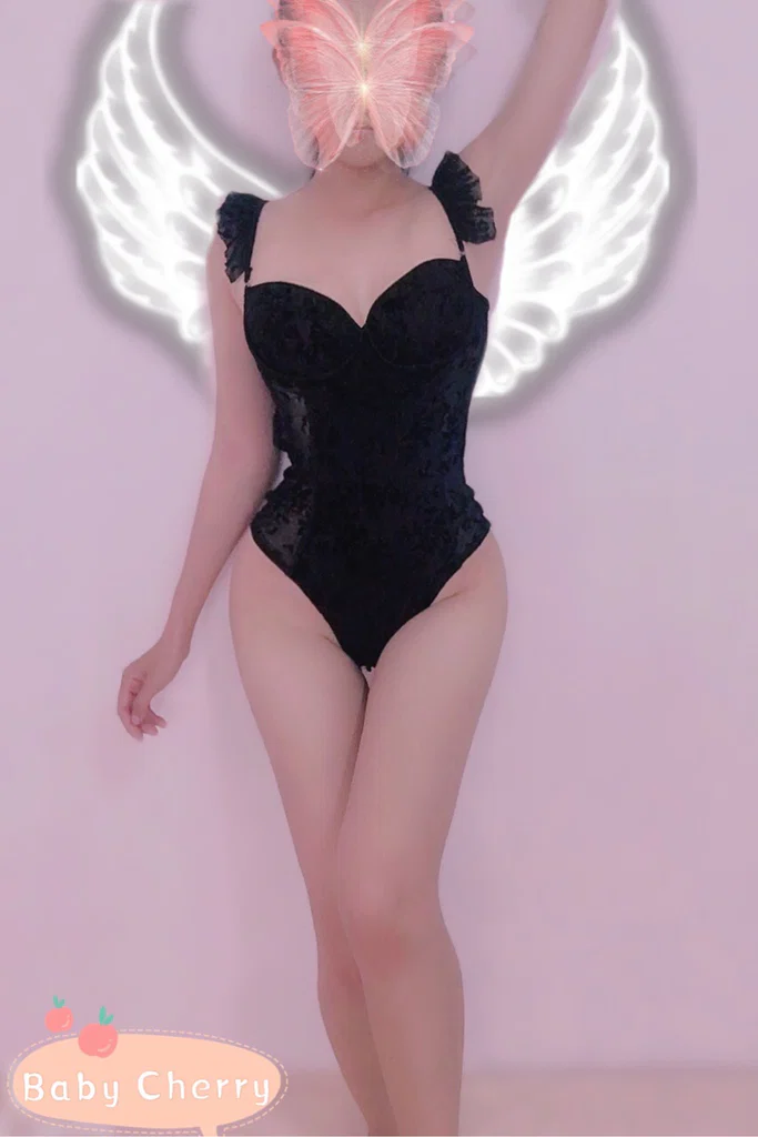 Baby Cherry's avatar