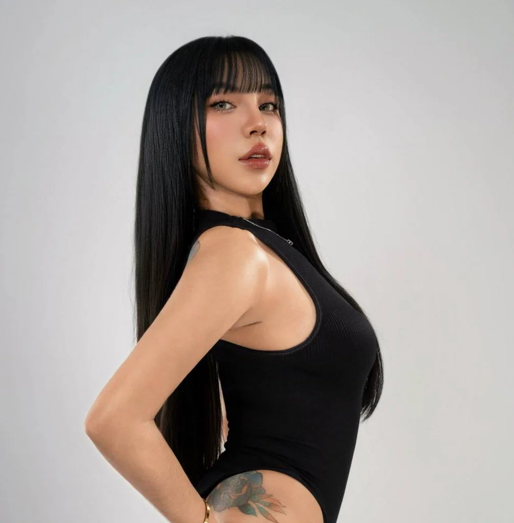 Heiyee's avatar