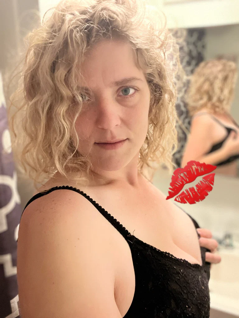 CC Hotwife's avatar