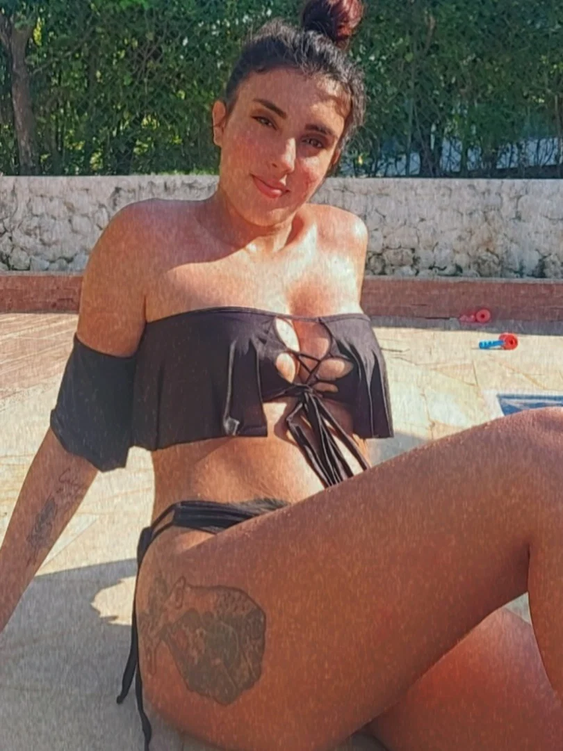 Luisa fernanda profile banner
