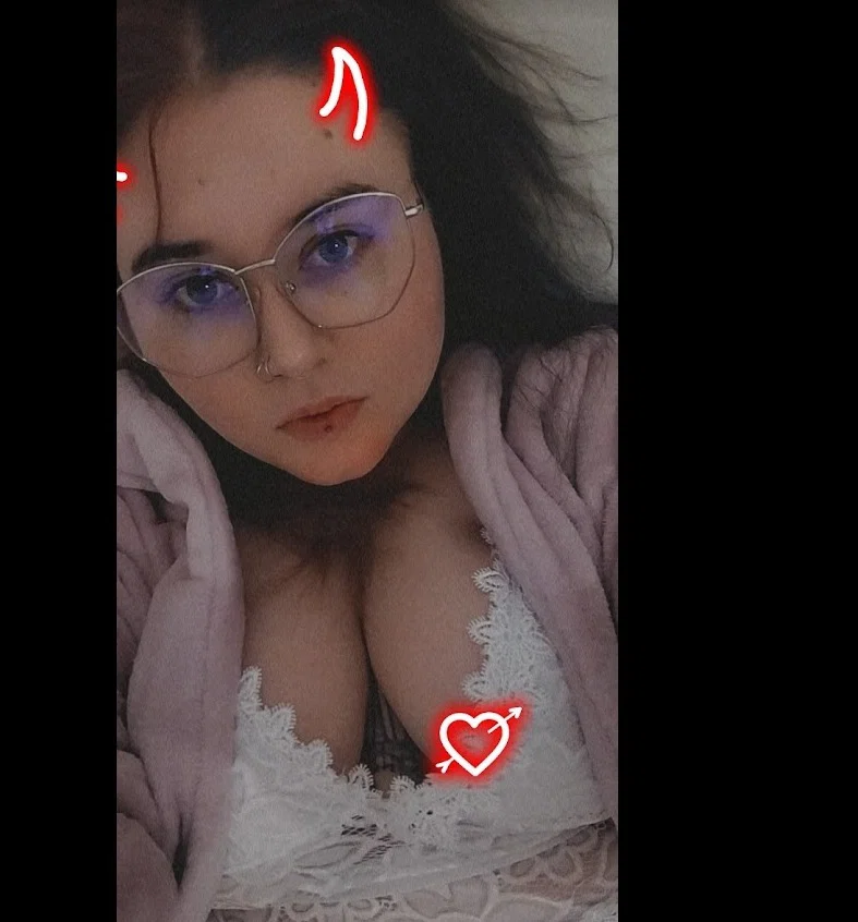 Little Miss Curvy Switch's avatar