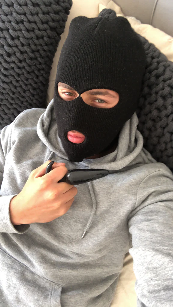 Big masked woody