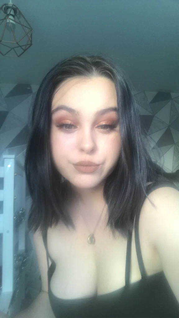 Beth gemma's avatar