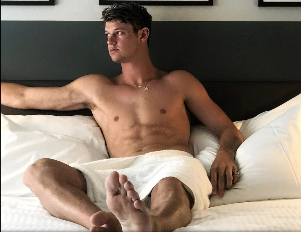 JXNS ONLY FEET's avatar