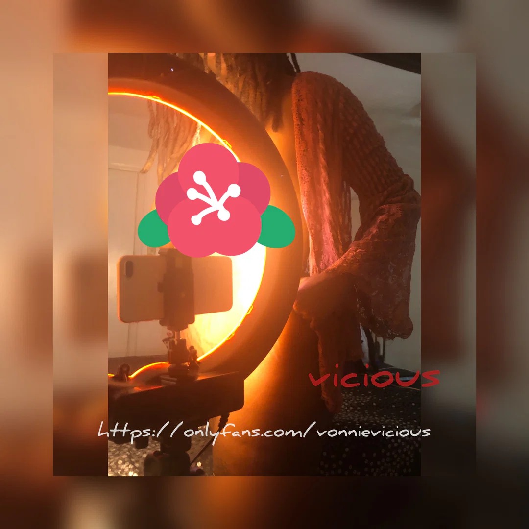 ViciousV💦💋 profile banner